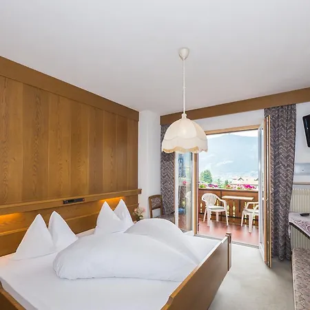Guesthouse Pension Grafenstein 3*