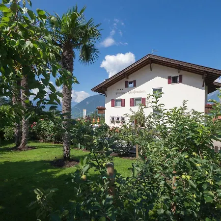 Guesthouse Pension Grafenstein 3*